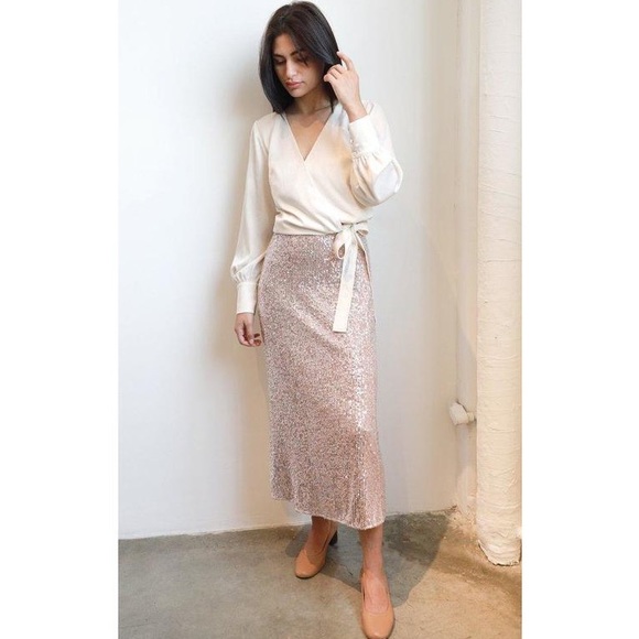 Greylin Edna Gold Sequins Midi Skirt - Picture 2 of 5